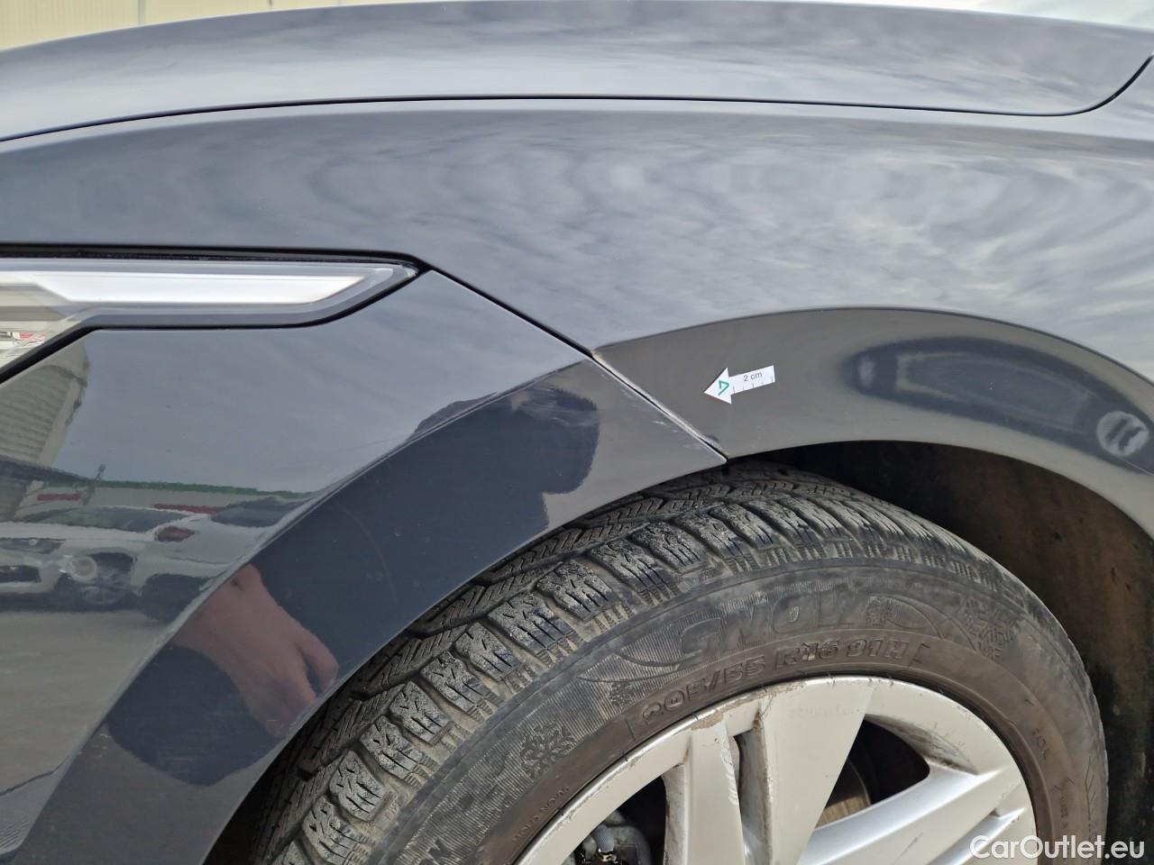  Volkswagen  Golf  Life 1.0 TSI #8