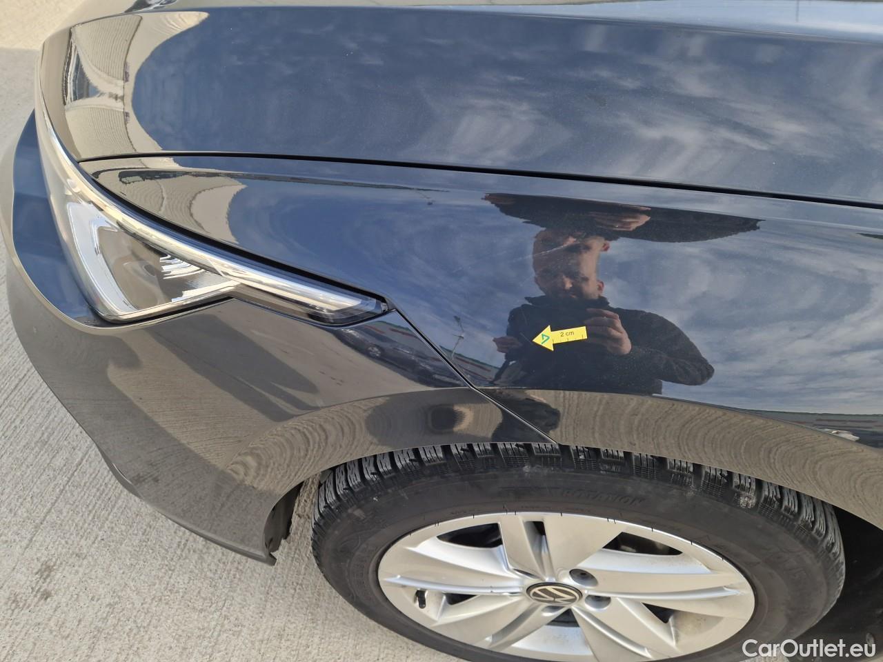  Volkswagen  Golf  Life 1.0 TSI #6