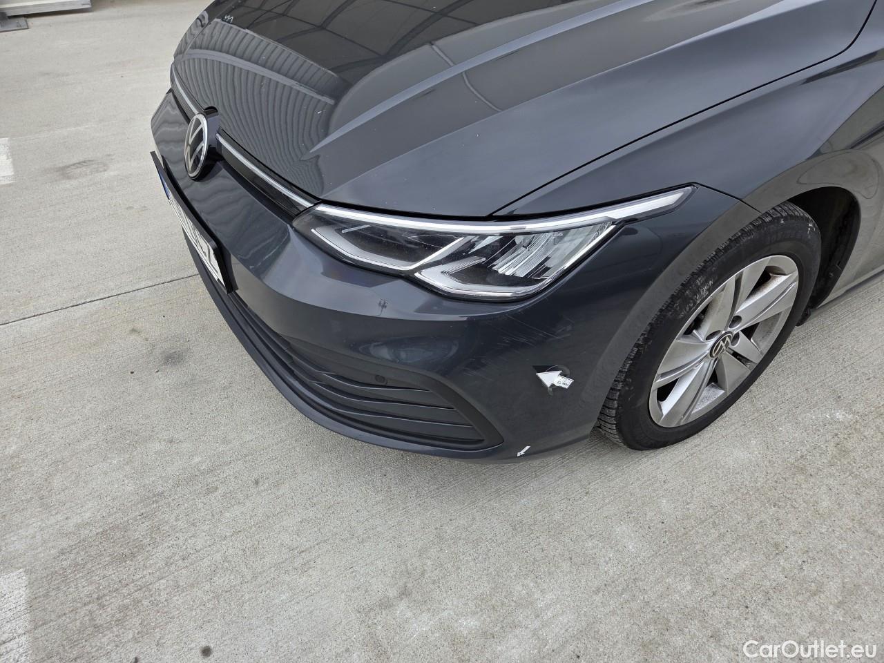  Volkswagen  Golf  Life 1.0 TSI #11