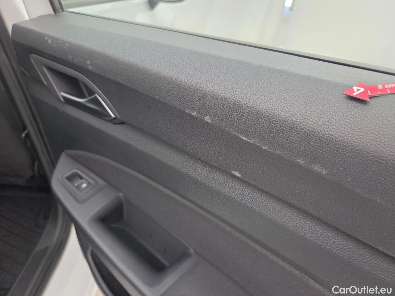  Volkswagen  Golf  Life 1.5 eTSI ACT DSG mild-Hybrid #35