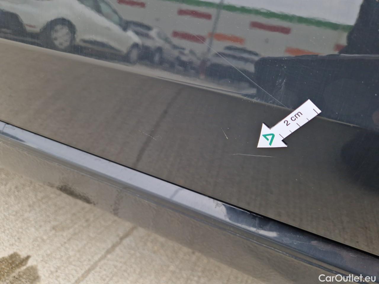  Volkswagen  Golf  Life 1.0 TSI #45