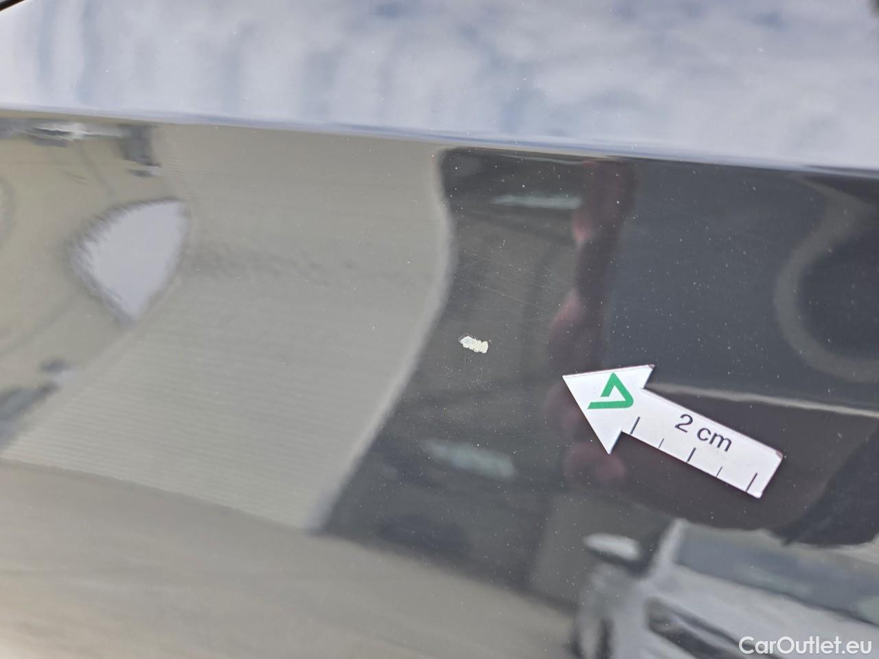  Volkswagen  Golf  Life 1.0 TSI #7