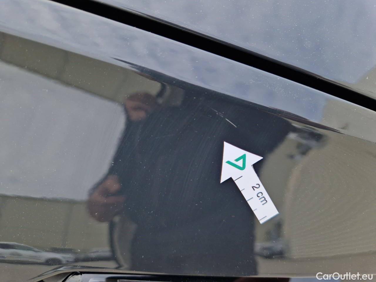  Volkswagen  Golf  Life 1.0 TSI #16