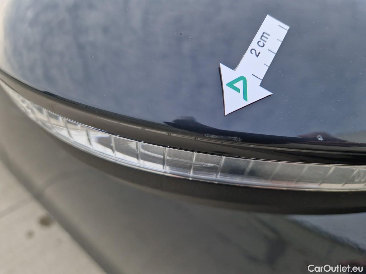  Volkswagen  Golf  Life 1.0 TSI #18