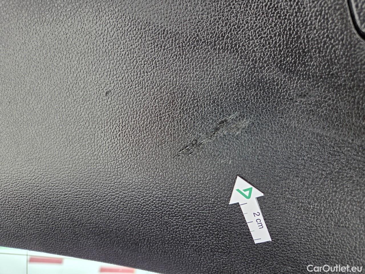  Volkswagen  Golf  Life 1.0 TSI #55