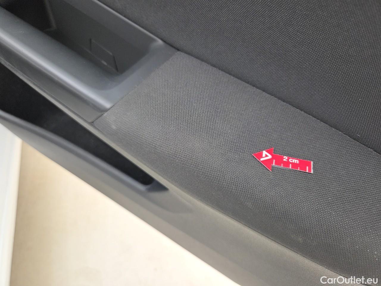  Volkswagen  Golf  Life 1.5 eTSI ACT DSG mild-Hybrid #39