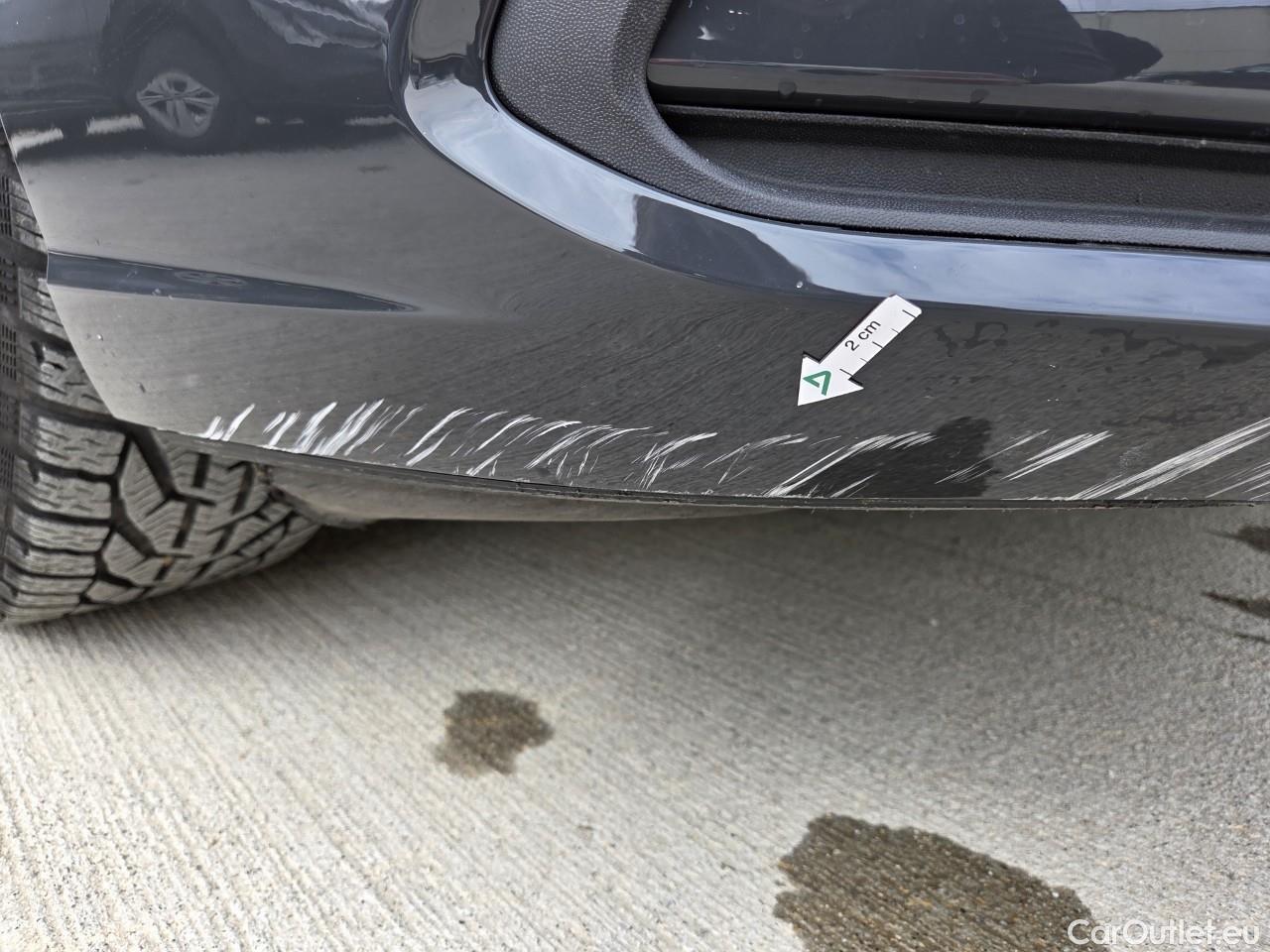  Volkswagen  Golf  Life 1.0 TSI #10