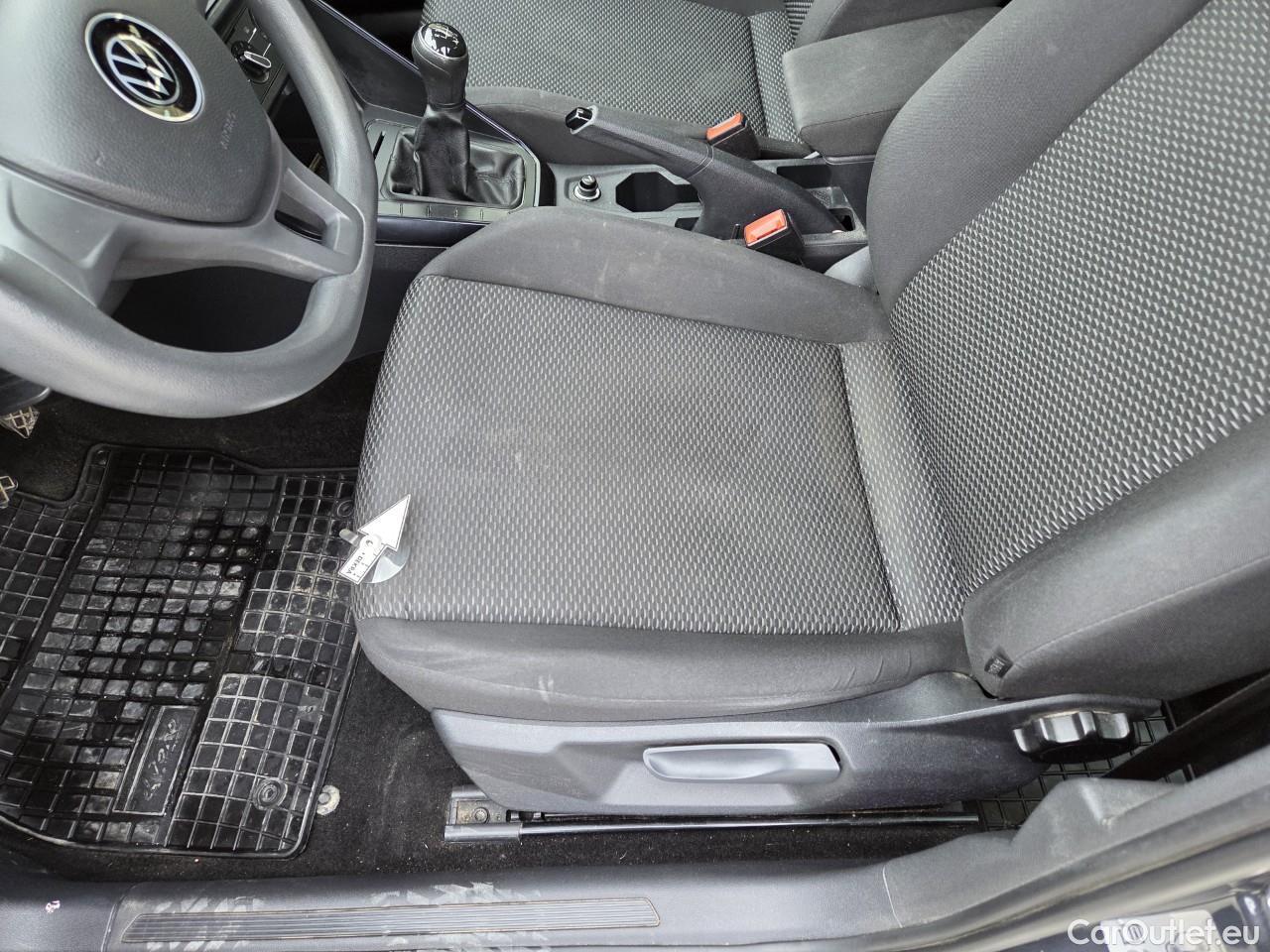  Volkswagen  Polo 1.0 80CP Trendline #41