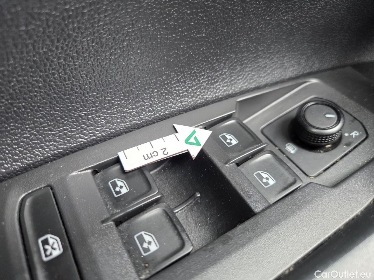  Volkswagen  Polo 1.0 80CP Trendline #1