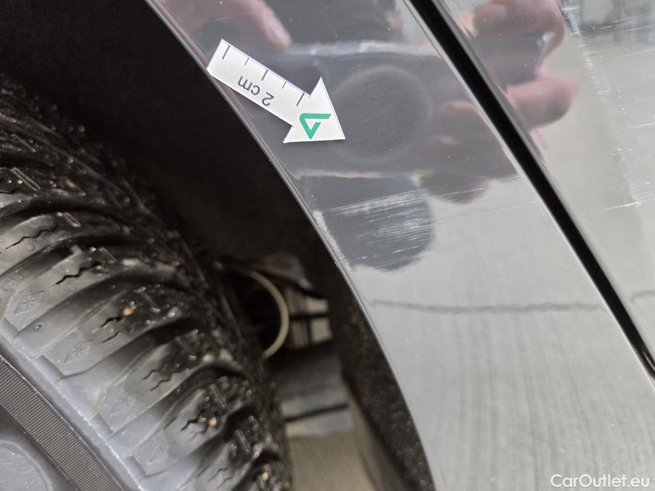  Volkswagen  Polo 1.0 80CP Trendline #36