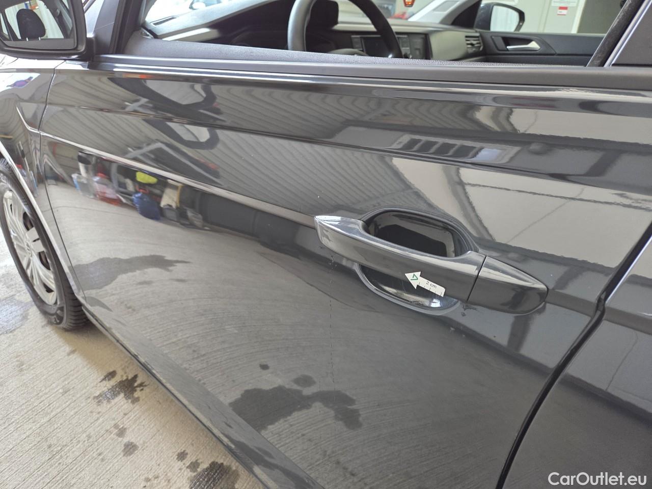  Volkswagen  Polo 1.0 80CP Trendline #6