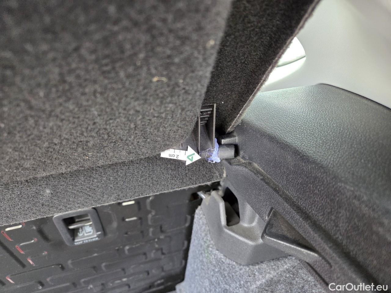  Volkswagen  Polo 1.0 80CP Trendline #55