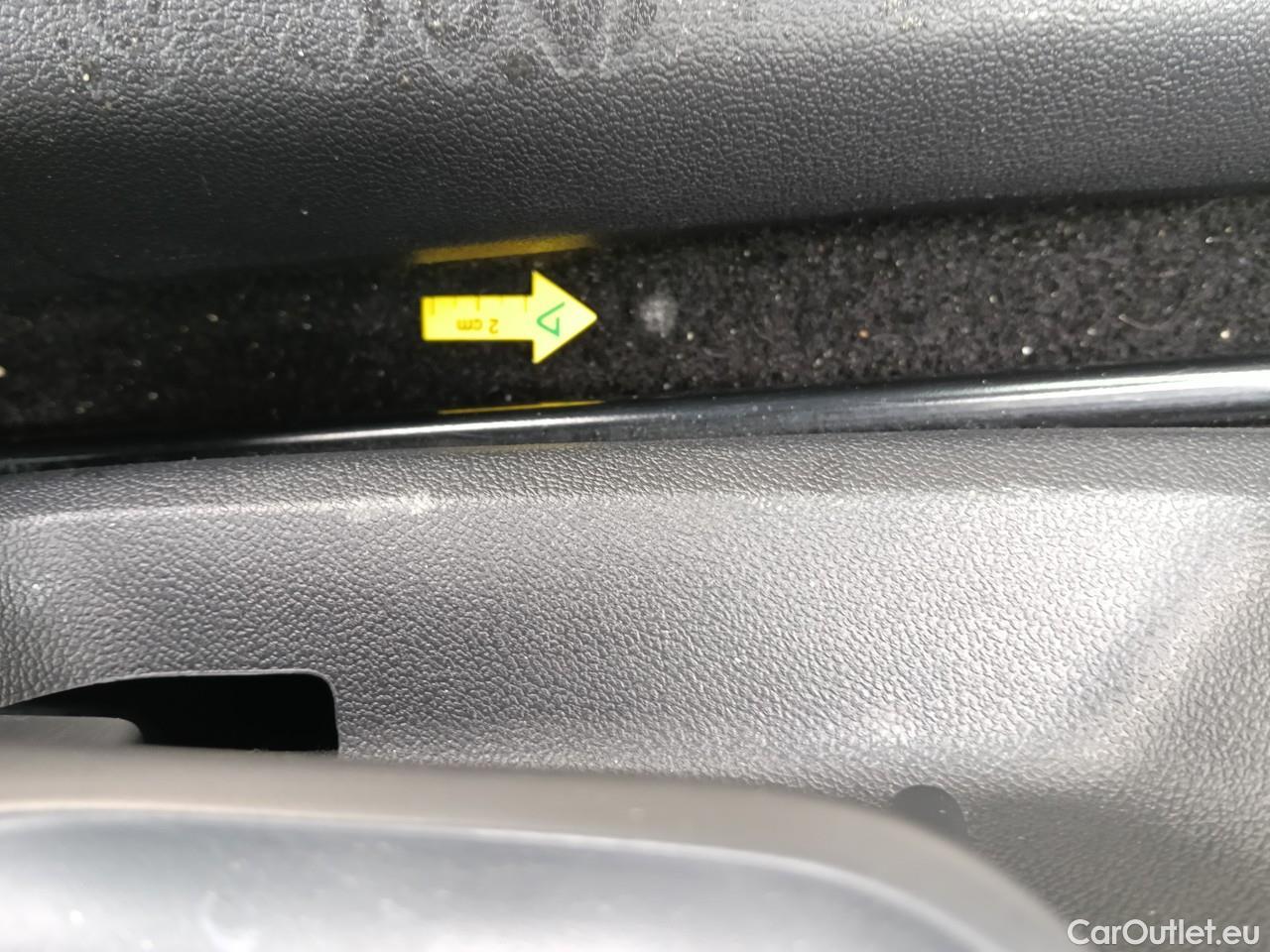  Volkswagen  Polo 1.0 80CP Trendline #15