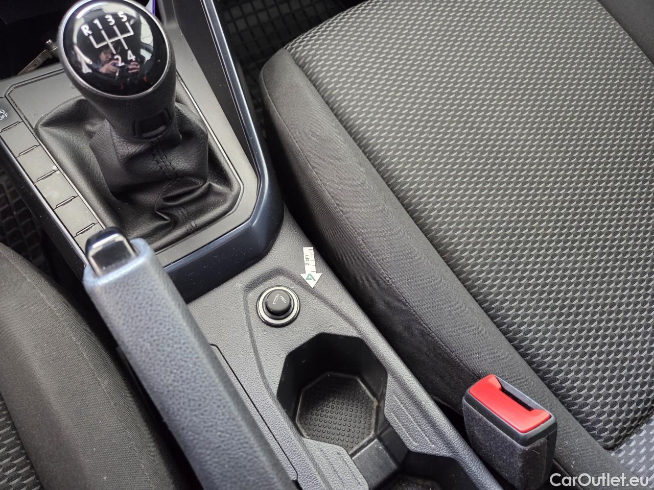  Volkswagen  Polo 1.0 80CP Trendline #67