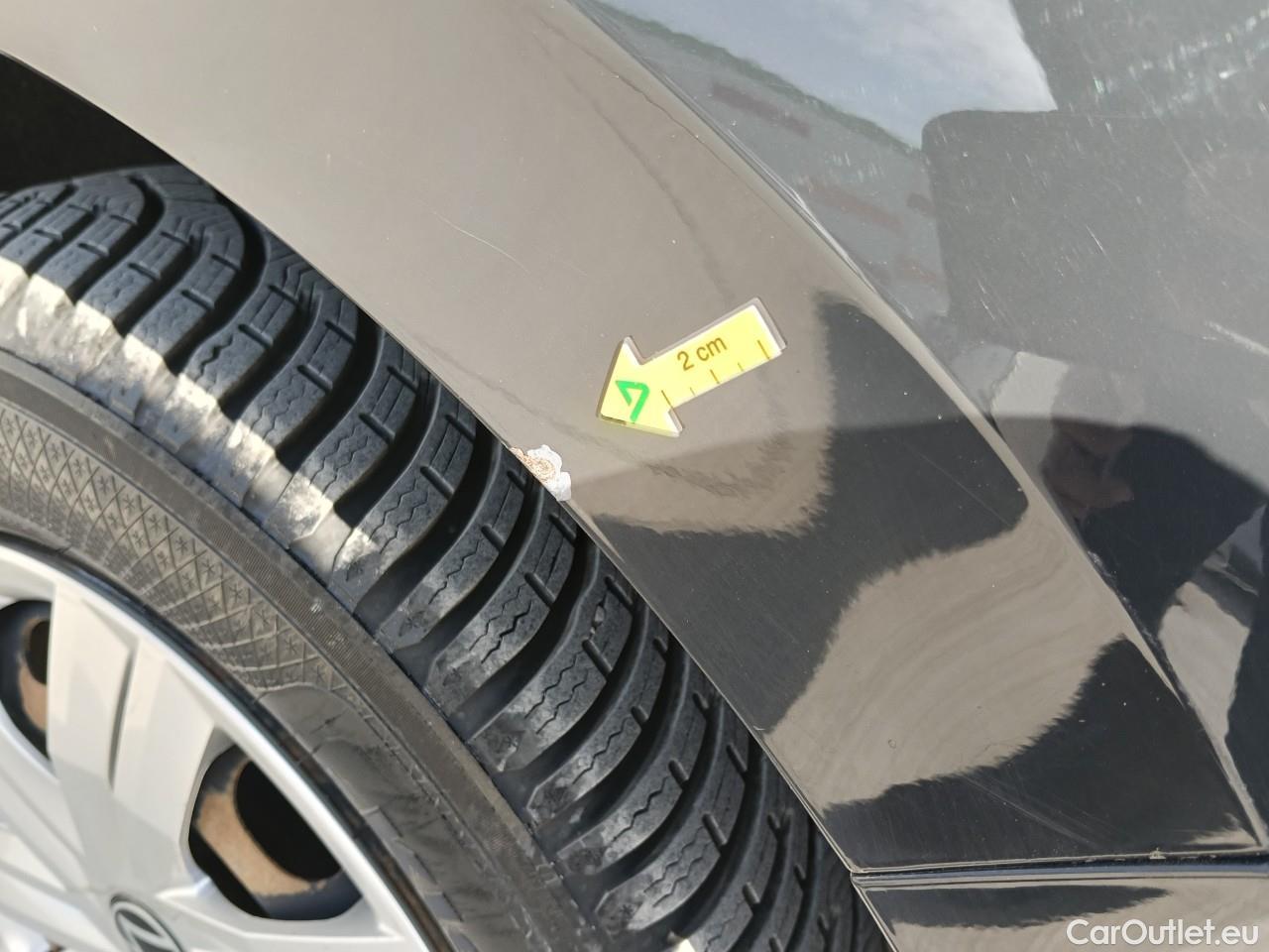  Volkswagen  Polo 1.0 80CP Trendline #32