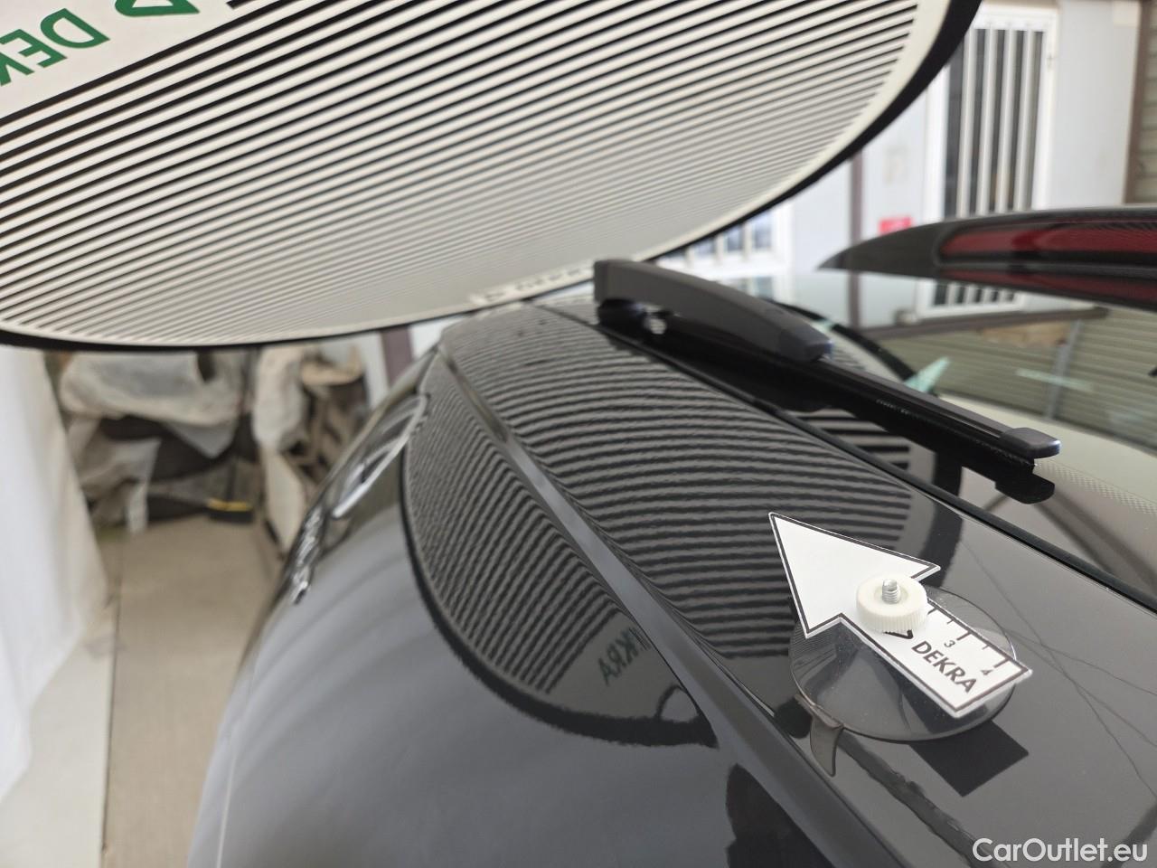  Volkswagen  Polo 1.0 80CP Trendline #44