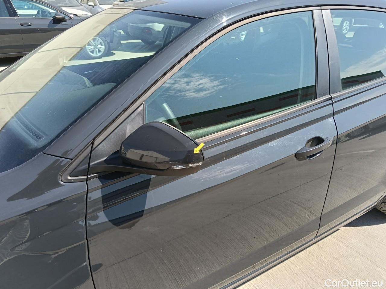  Volkswagen  Polo 1.0 80CP Trendline #14