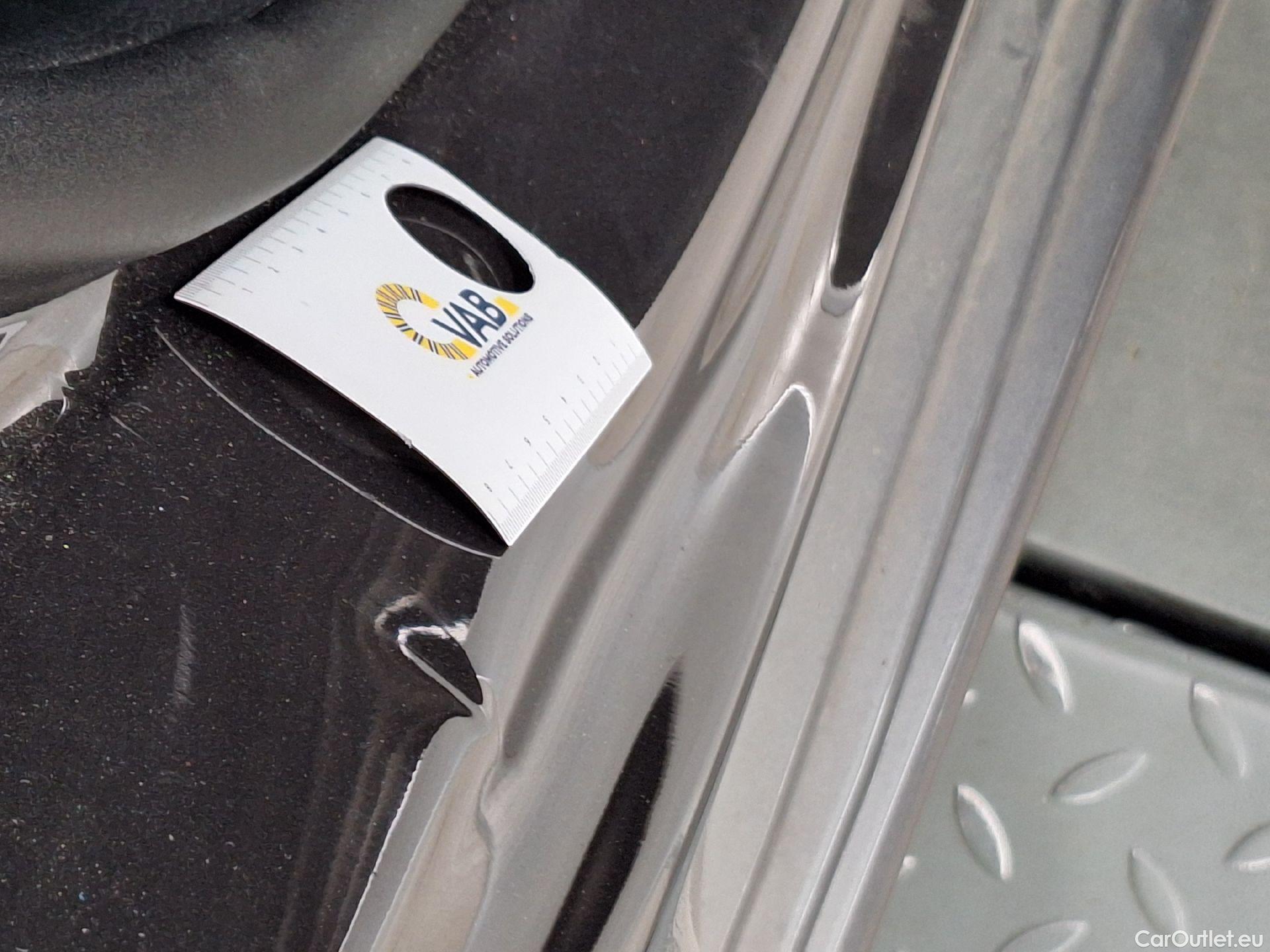  Mercedes  A-Klasse Mercedes, A-Class Ber '18 PHEV, Mercedes-Benz  Limousine A 250e Business S #11