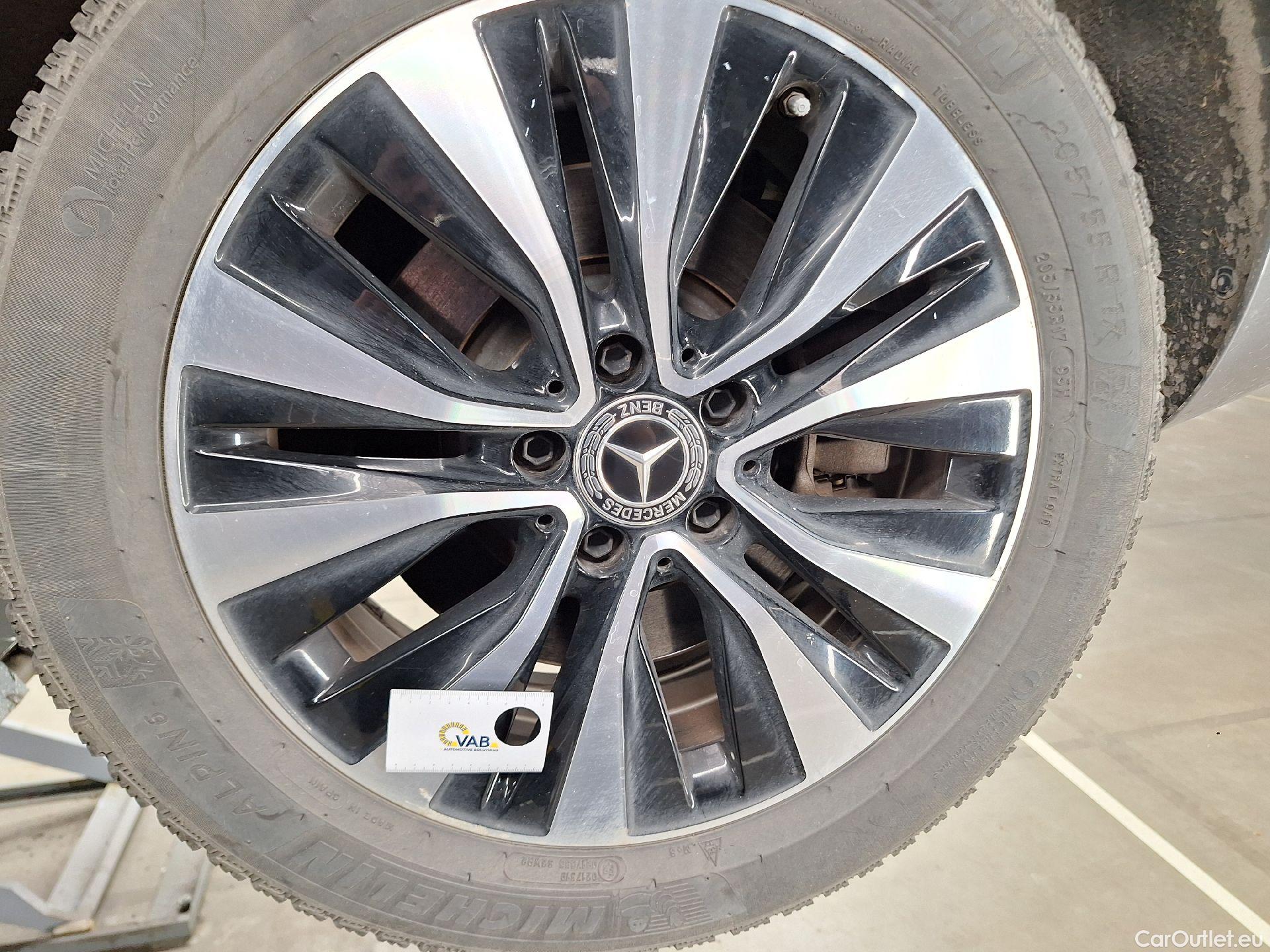  Mercedes  A-Klasse Mercedes, A-Class Ber '18 PHEV, Mercedes-Benz  Limousine A 250e Business S #29