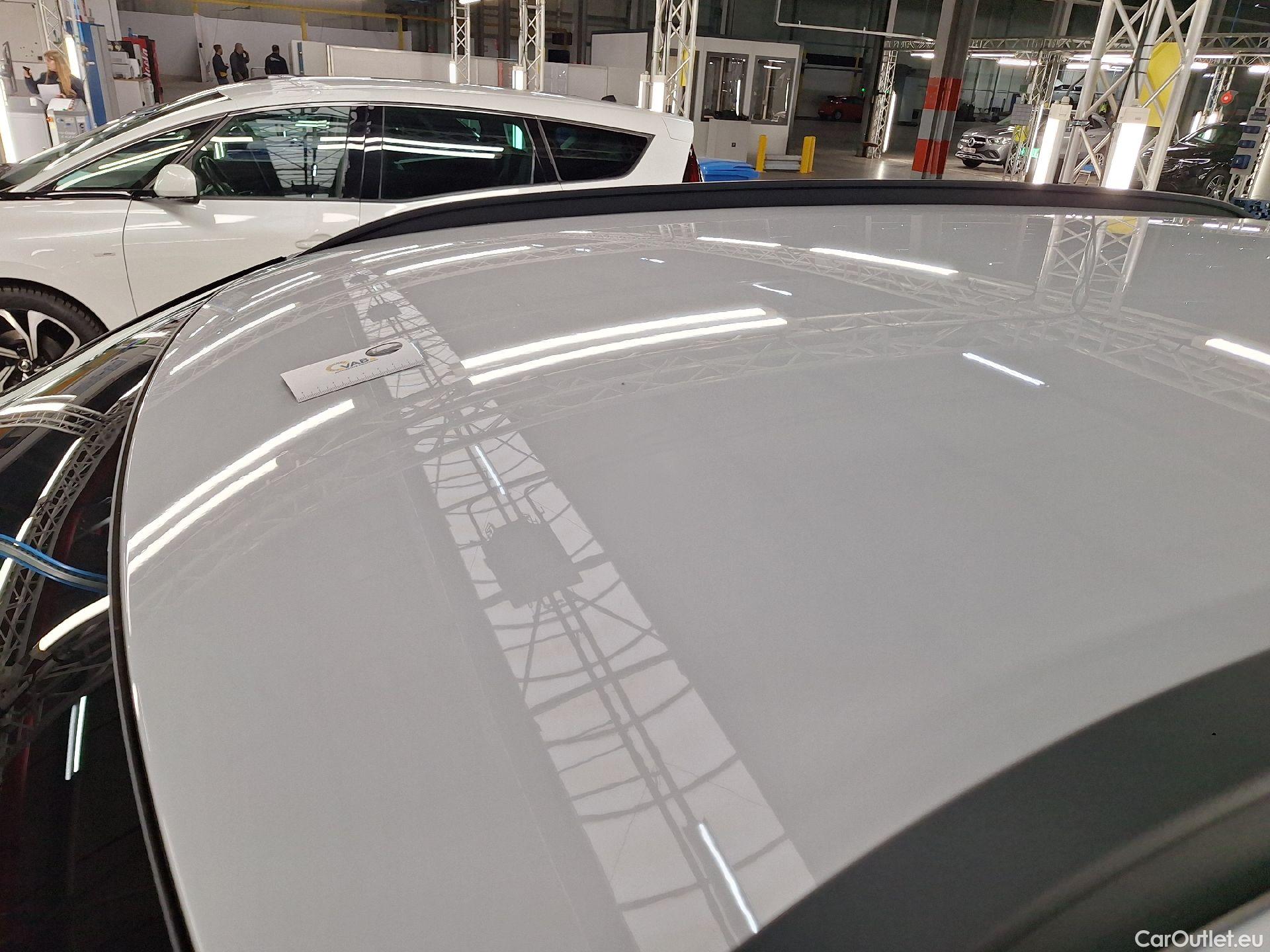  Volvo  XC 40 Volvo, XC40 '17, Volvo XC40 T2 Momentum Core 5d #5