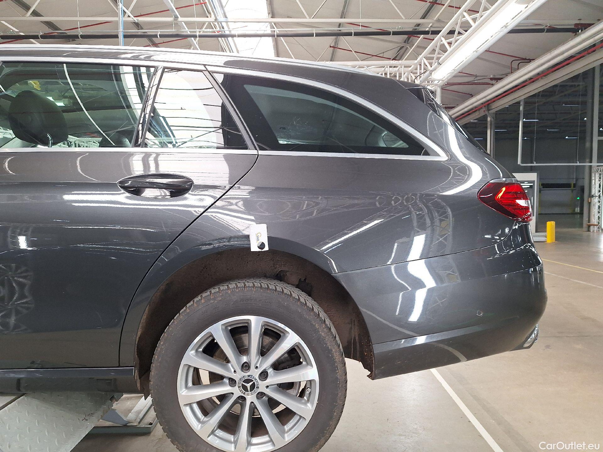  Mercedes  E-Klasse Mercedes, E-Class Break FL'20, Mercedes-Benz  Break E 200d Business Solut #13