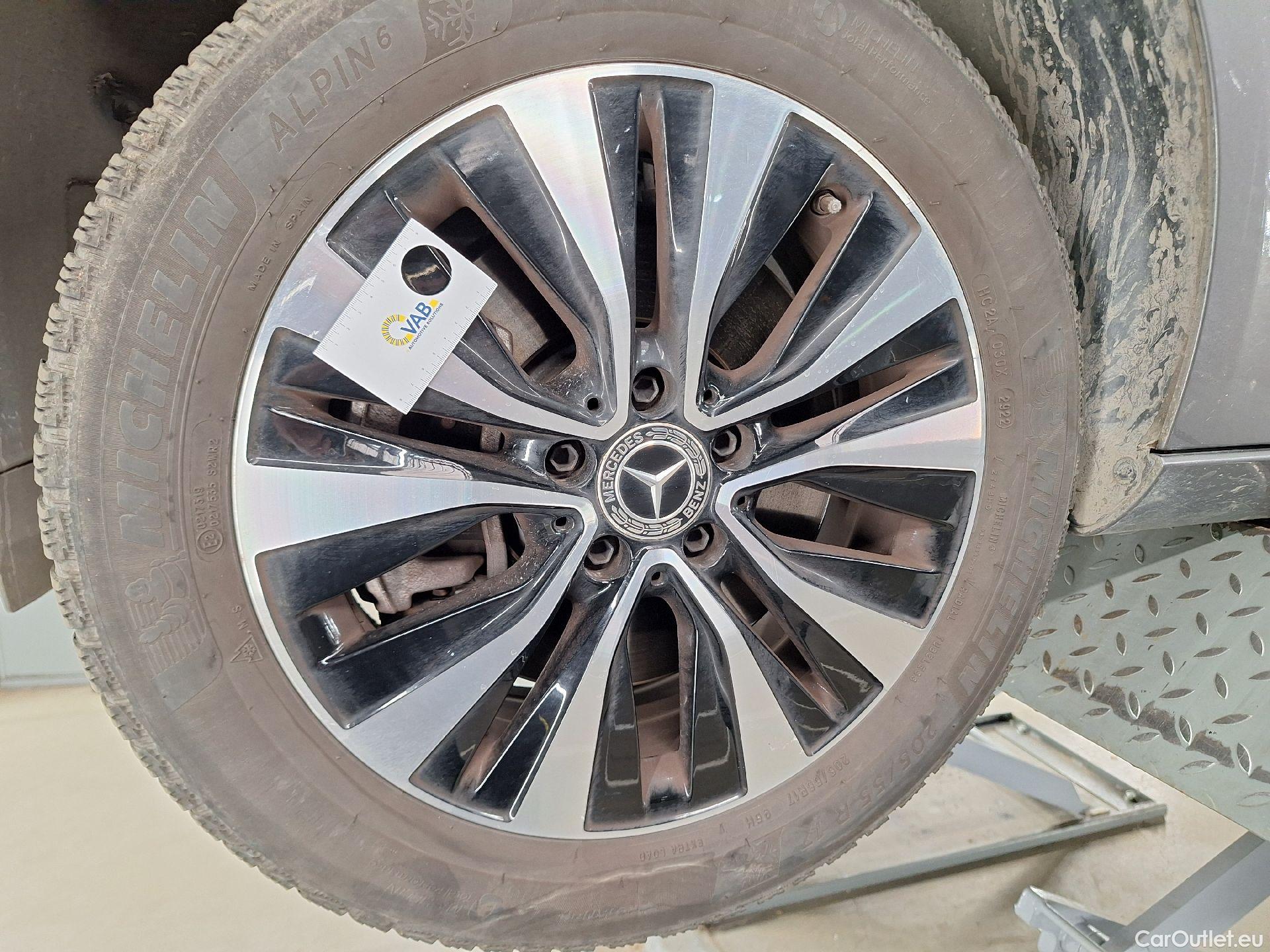  Mercedes  A-Klasse Mercedes, A-Class Ber '18 PHEV, Mercedes-Benz  Limousine A 250e Business S #27