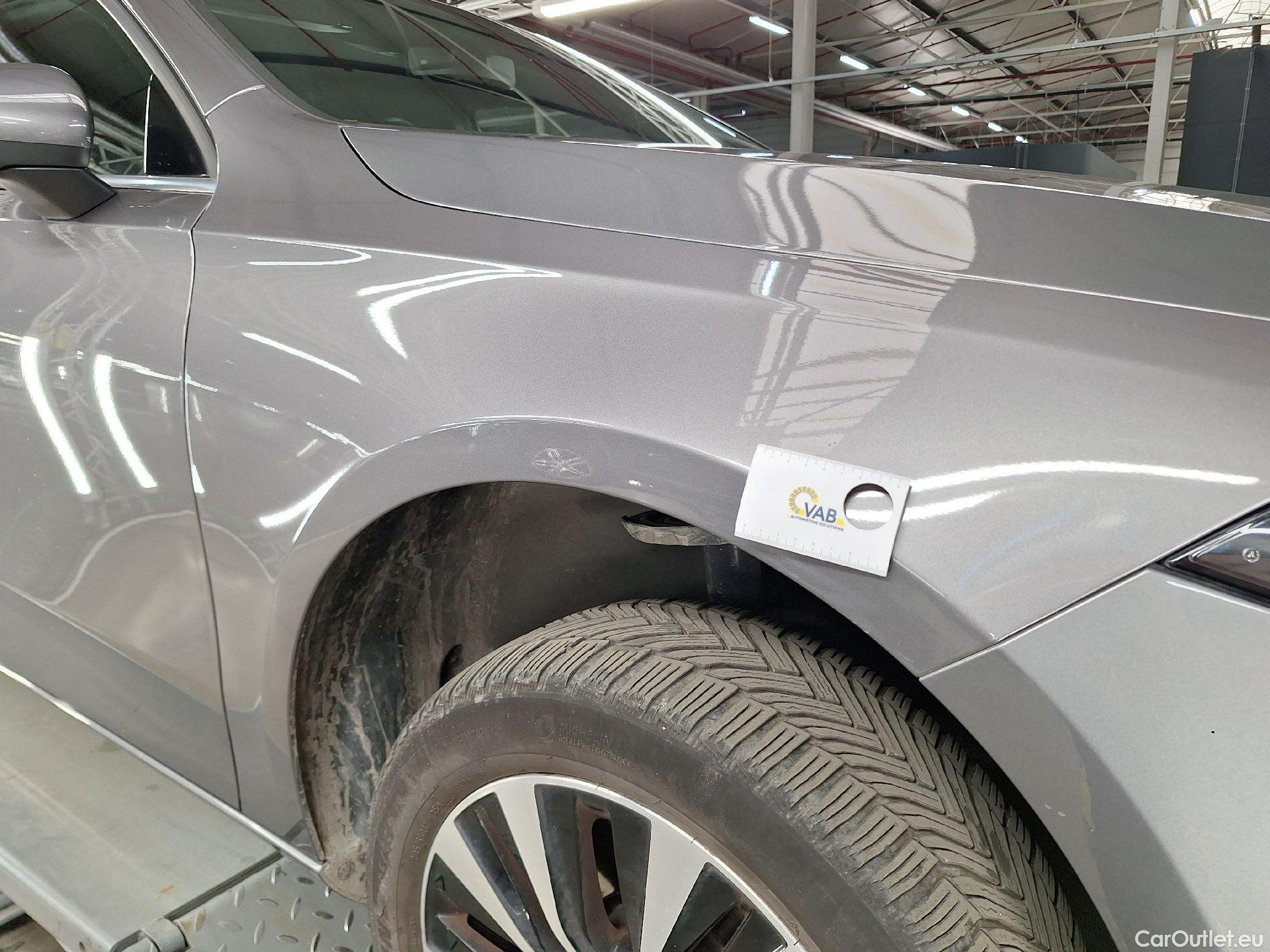  Mercedes  A-Klasse Mercedes, A-Class Ber '18 PHEV, Mercedes-Benz  Limousine A 250e Business S #23