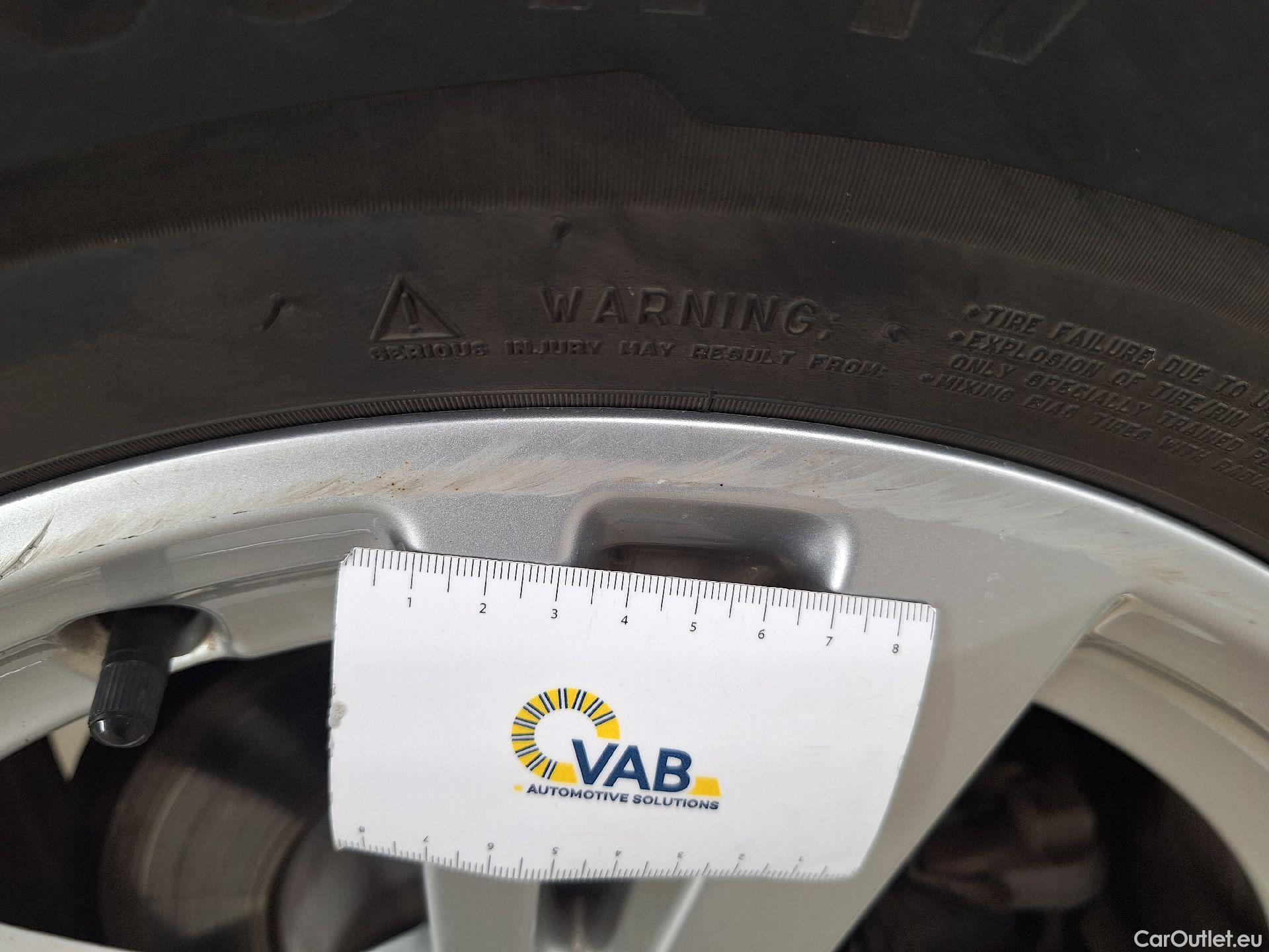  Audi  Q3 Audi,  '18, Audi  35 TDI S Tronic Business Edition 5d #25