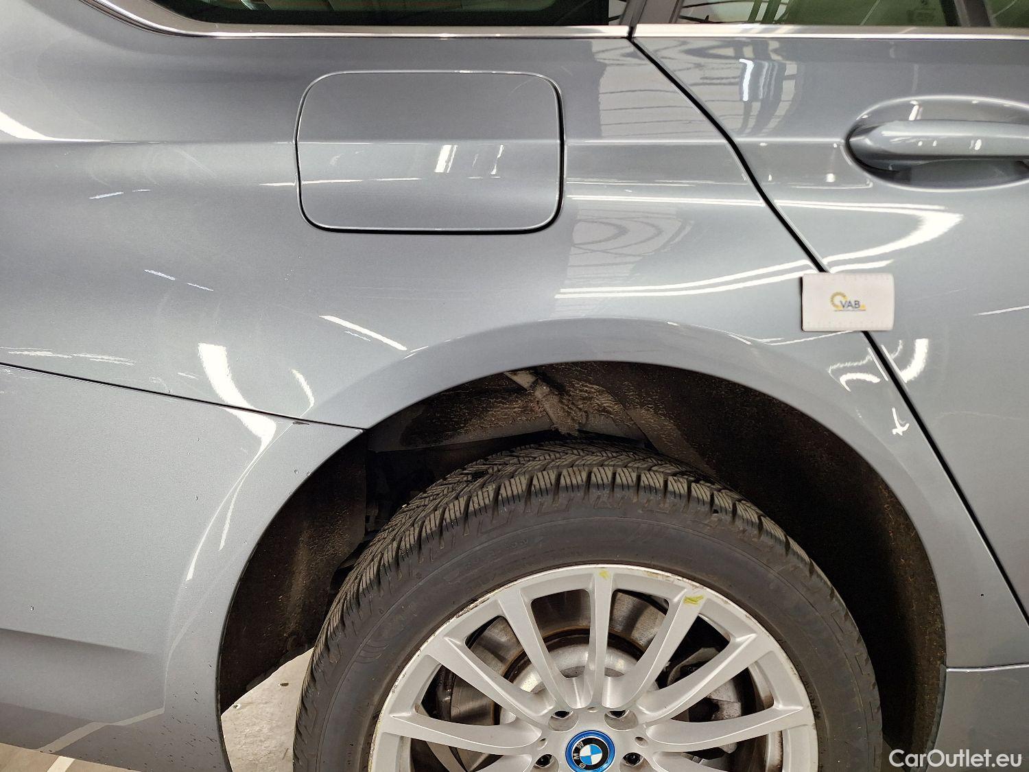  Bmw  Serie 5 BMW, 5-ser To FL'20 PHEV, BMW 5 Reeks Touring 520e 150kW 5d #25