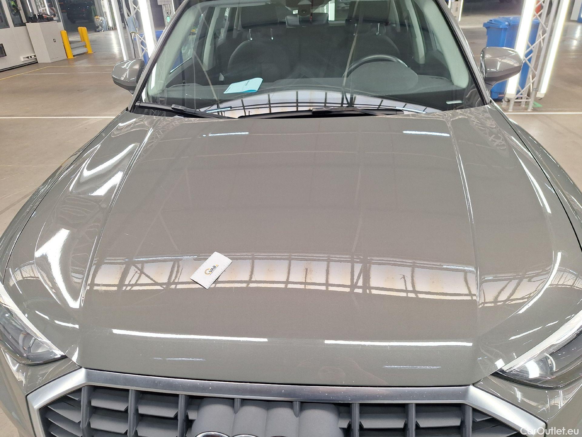  Audi  Q3 Audi,  '18, Audi  35 TDI S Tronic Business Edition 5d #35