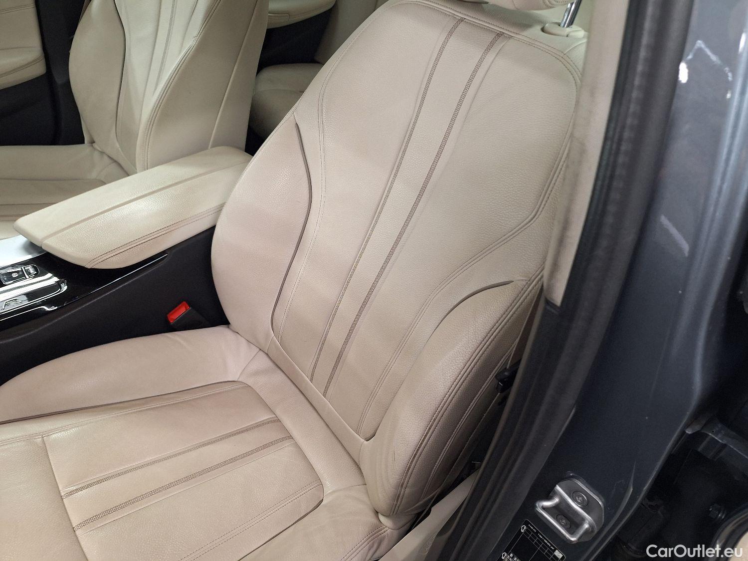  Bmw  Serie 5 BMW, 5-ser To FL'20 PHEV, BMW 5 Reeks Touring 520e 150kW 5d #54