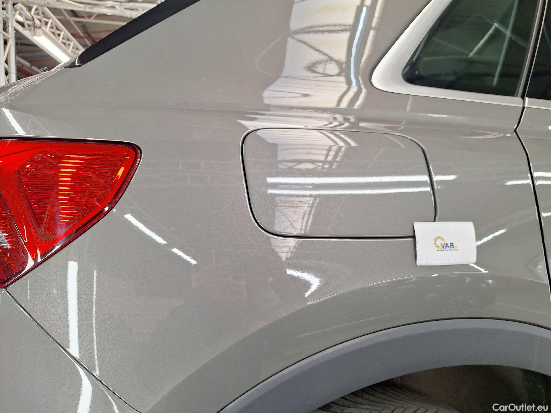  Audi  Q3 Audi,  '18, Audi  35 TDI S Tronic Business Edition 5d #14