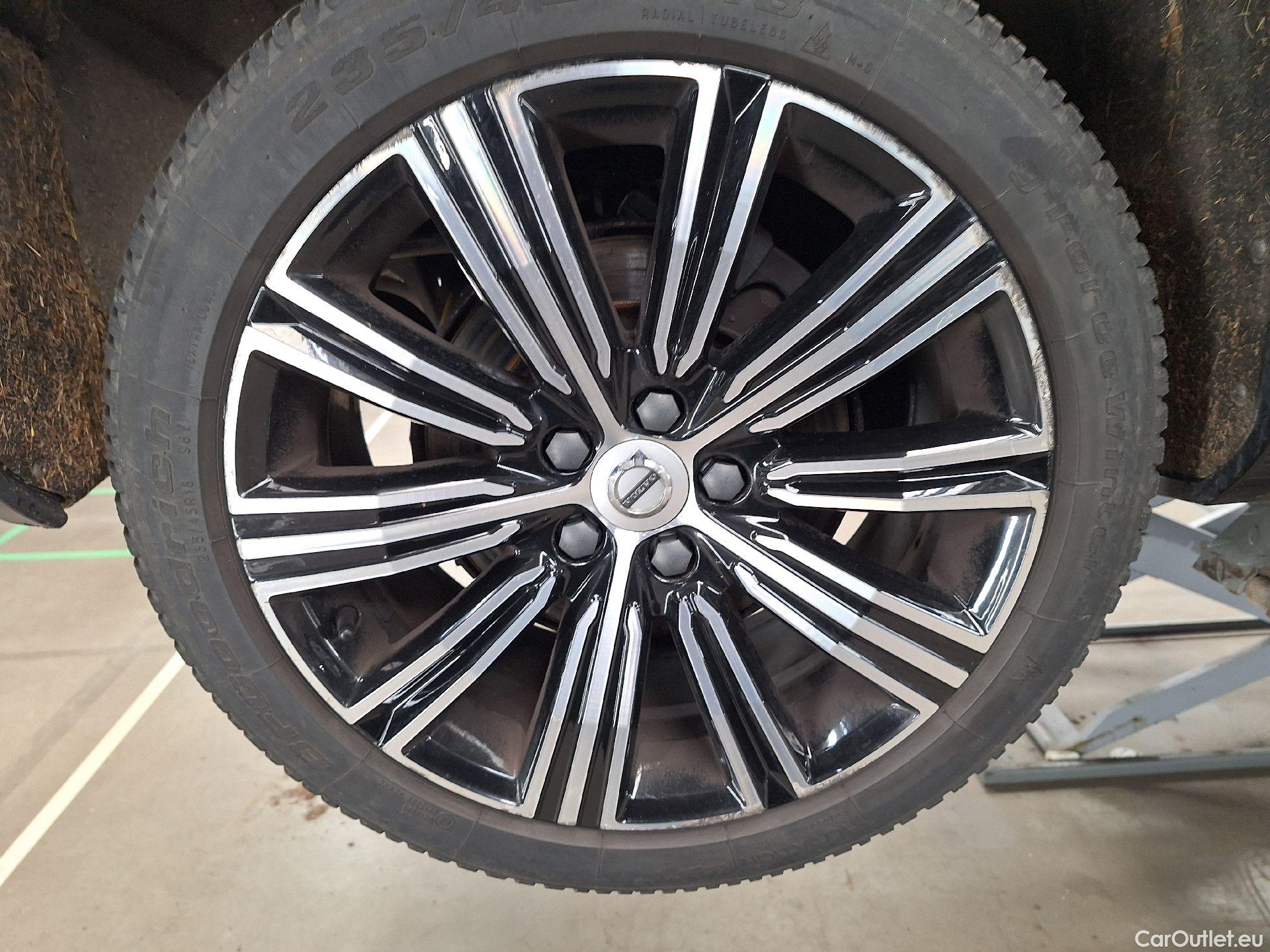  Volvo  V60 Volvo,  '18, Volvo  D3 Geartronic Inscription 5d #32