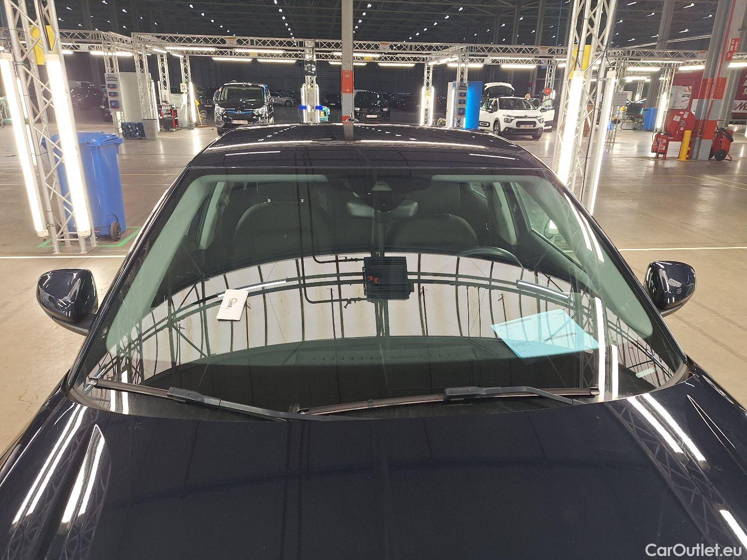  Audi  A1 Sportback Audi, A1 SB '18, Audi  1.0 25 TFSI 70kW S tronic Busine #1