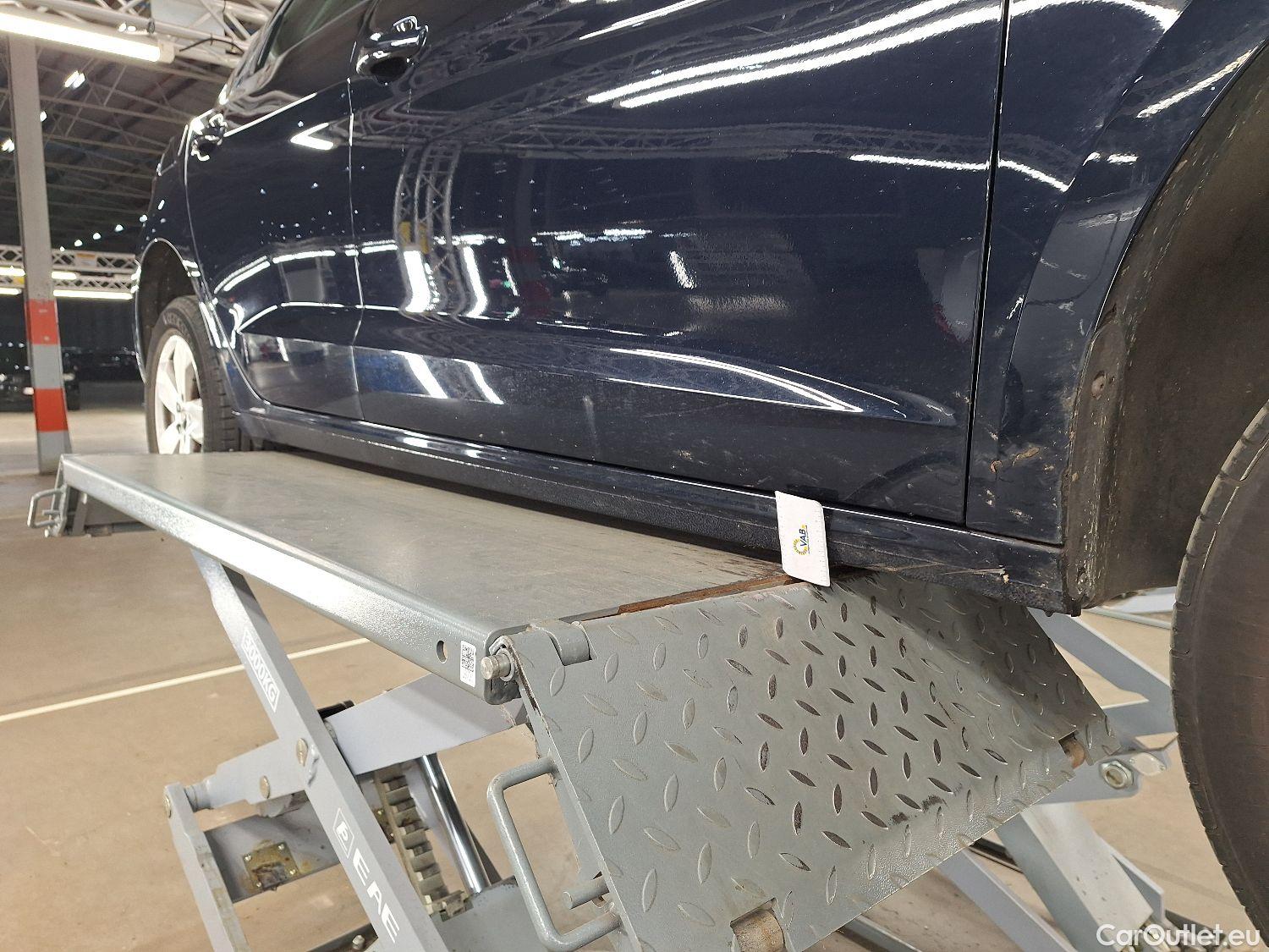  Audi  A1 Sportback Audi, A1 SB '18, Audi  1.0 25 TFSI 70kW S tronic Busine #3