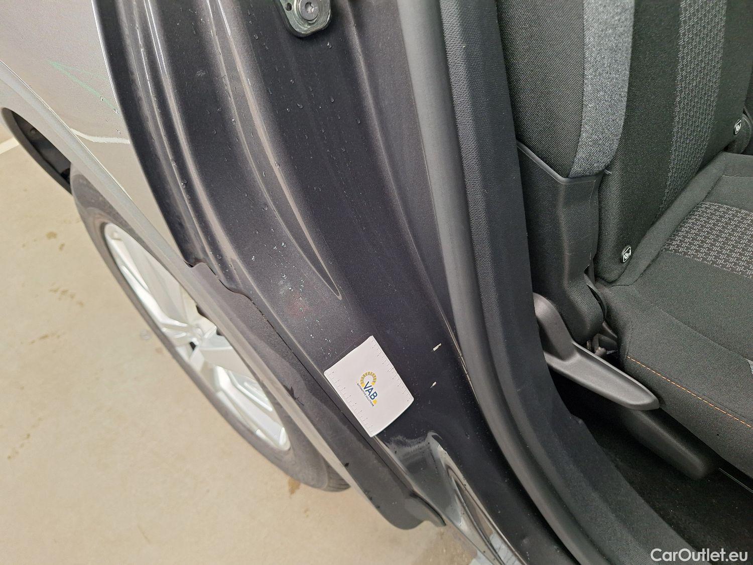  Peugeot  5008 Peugeot,  FL'20, Peugeot  1.5 BlueHDi 96kW S&S Active Pack 5d #35