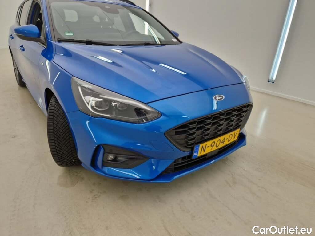  Ford  Focus 1.5 EcoBl. ST L.XBns #1