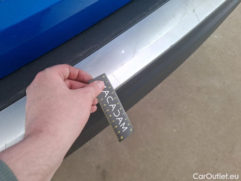  Peugeot  2008  Allure Business 1.5 HDi 110CV BVM6 E6d #36