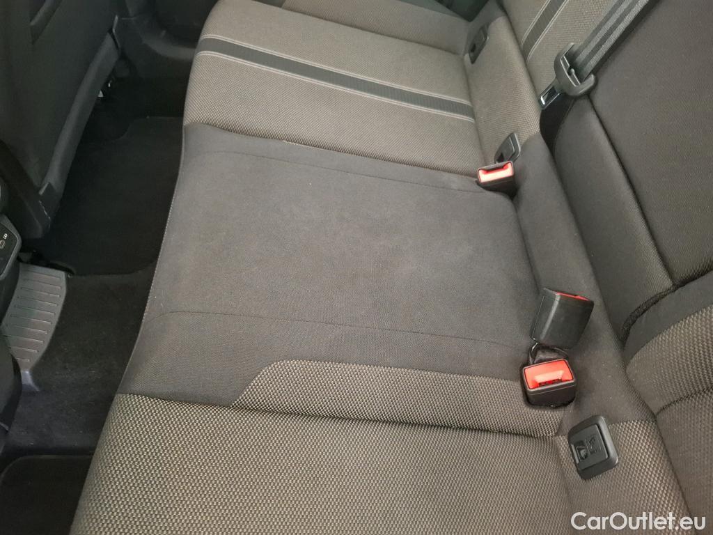  Volkswagen  T-ROC VOLKSWAGEN  / 2017 / 5P / SUV 2.0 TDI 150 LOUNGE BUSINESS DSG7 #36