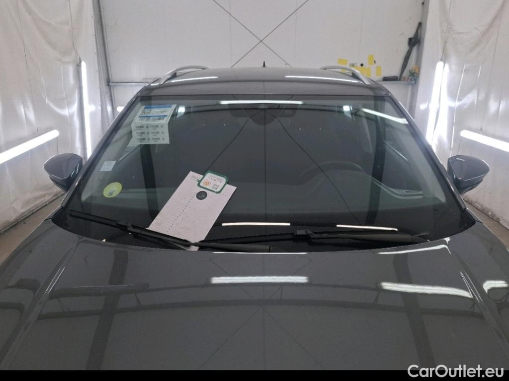  Volkswagen  T-ROC VOLKSWAGEN  / 2017 / 5P / SUV 2.0 TDI 150 LOUNGE BUSINESS DSG7 #29