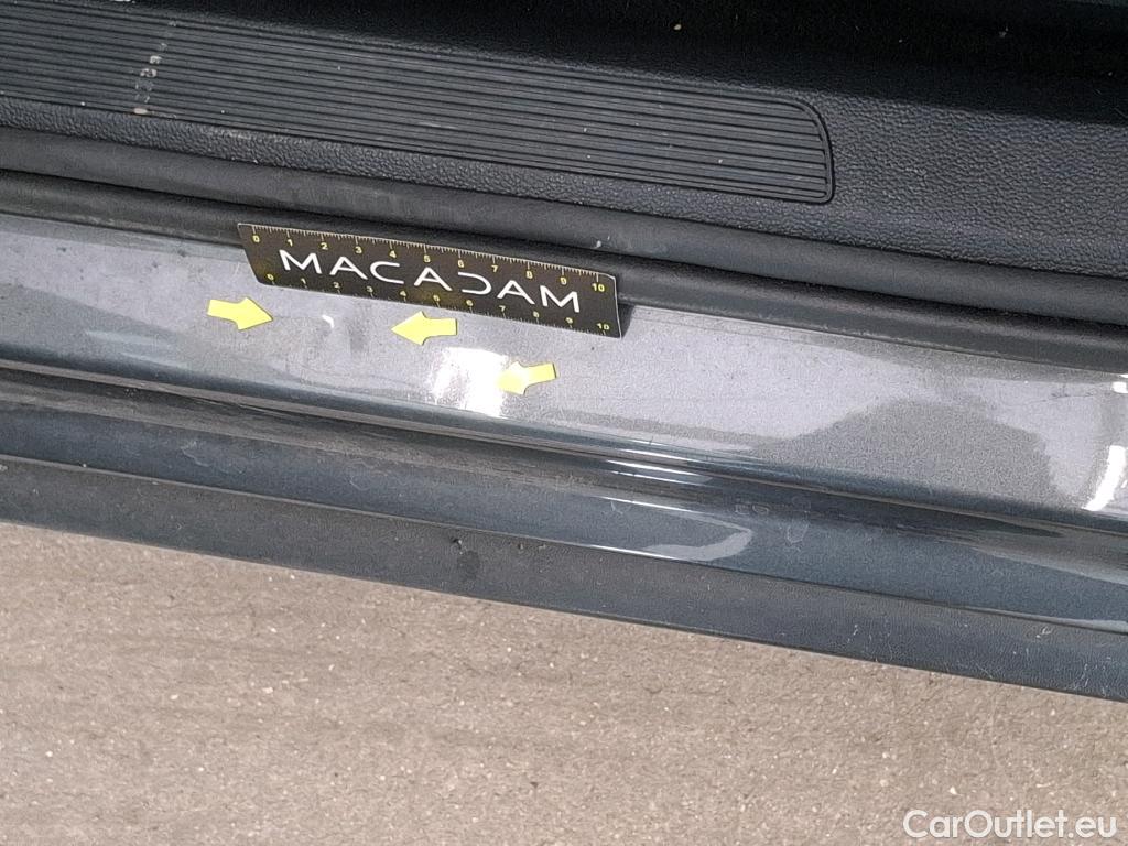  Volkswagen  T-ROC VOLKSWAGEN  / 2017 / 5P / SUV 2.0 TDI 150 LOUNGE BUSINESS DSG7 #26