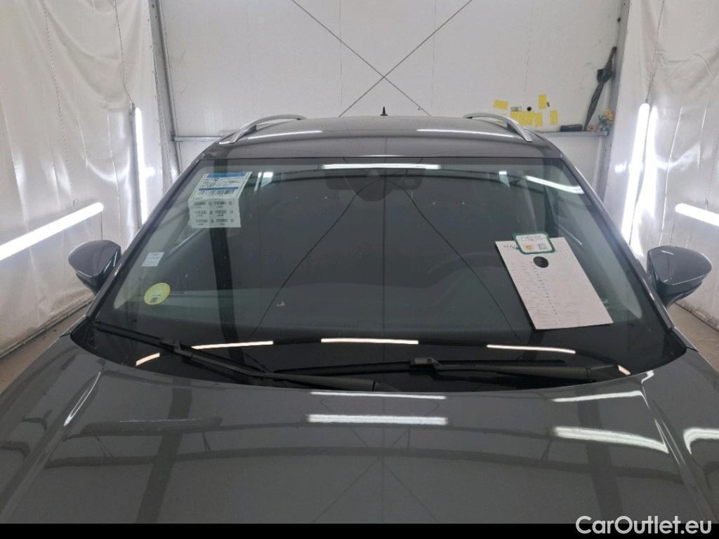  Volkswagen  T-ROC VOLKSWAGEN  / 2017 / 5P / SUV 2.0 TDI 150 LOUNGE BUSINESS DSG7 #27