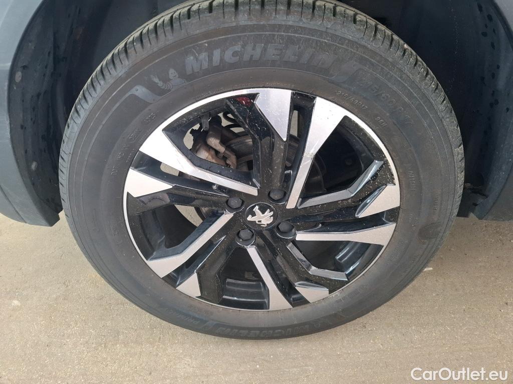  Peugeot  2008  Allure Business 1.5 HDi 110CV BVM6 E6d #24