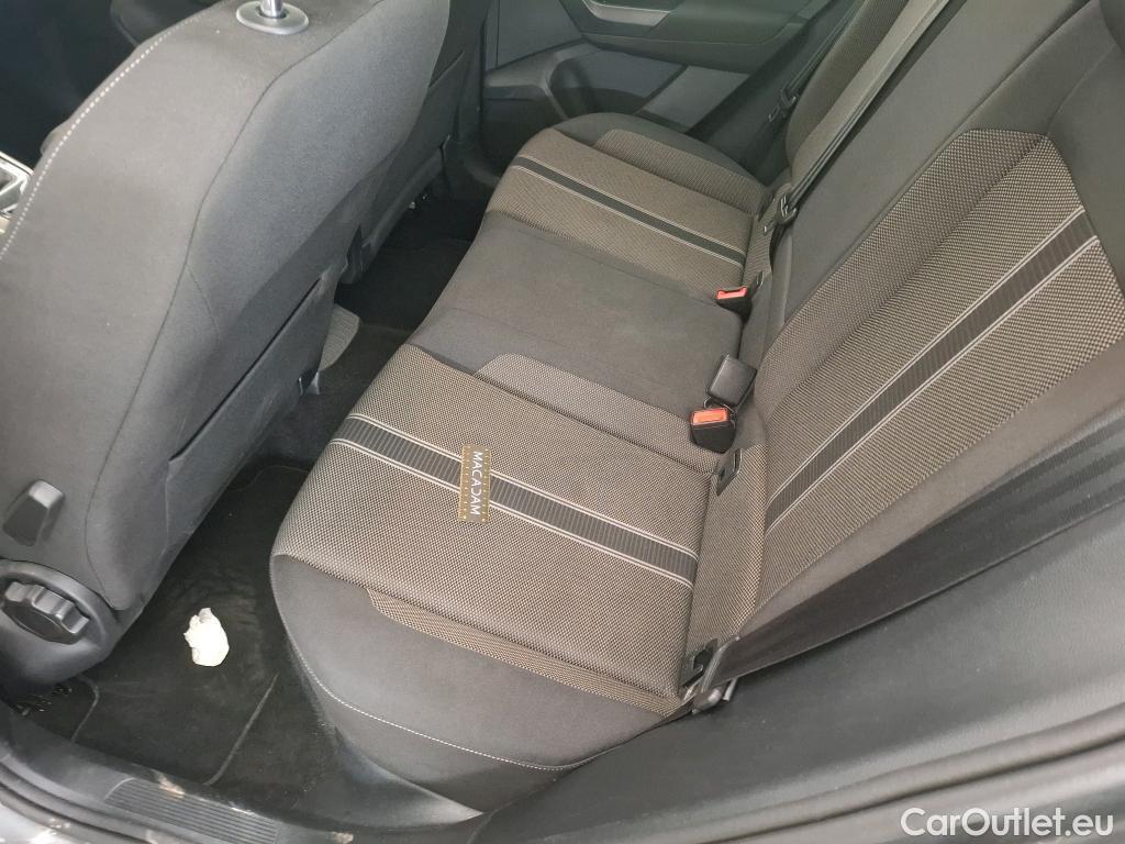  Volkswagen  T-ROC VOLKSWAGEN  / 2017 / 5P / SUV 2.0 TDI 150 LOUNGE BUSINESS DSG7 #33