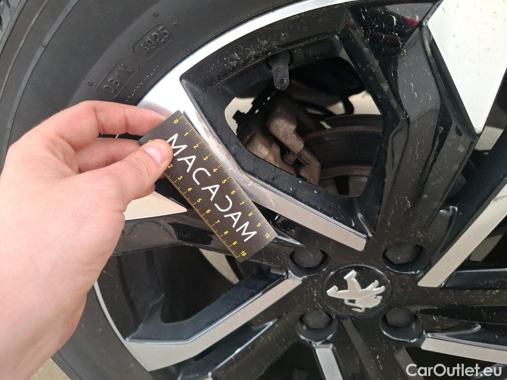  Peugeot  2008  Allure Business 1.5 HDi 110CV BVM6 E6d #28