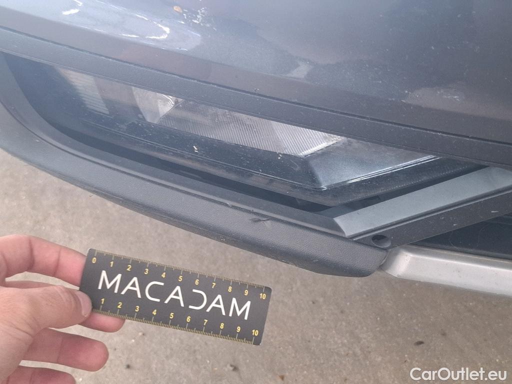  Volkswagen  T-ROC VOLKSWAGEN  / 2017 / 5P / SUV 2.0 TDI 150 LOUNGE BUSINESS DSG7 #44