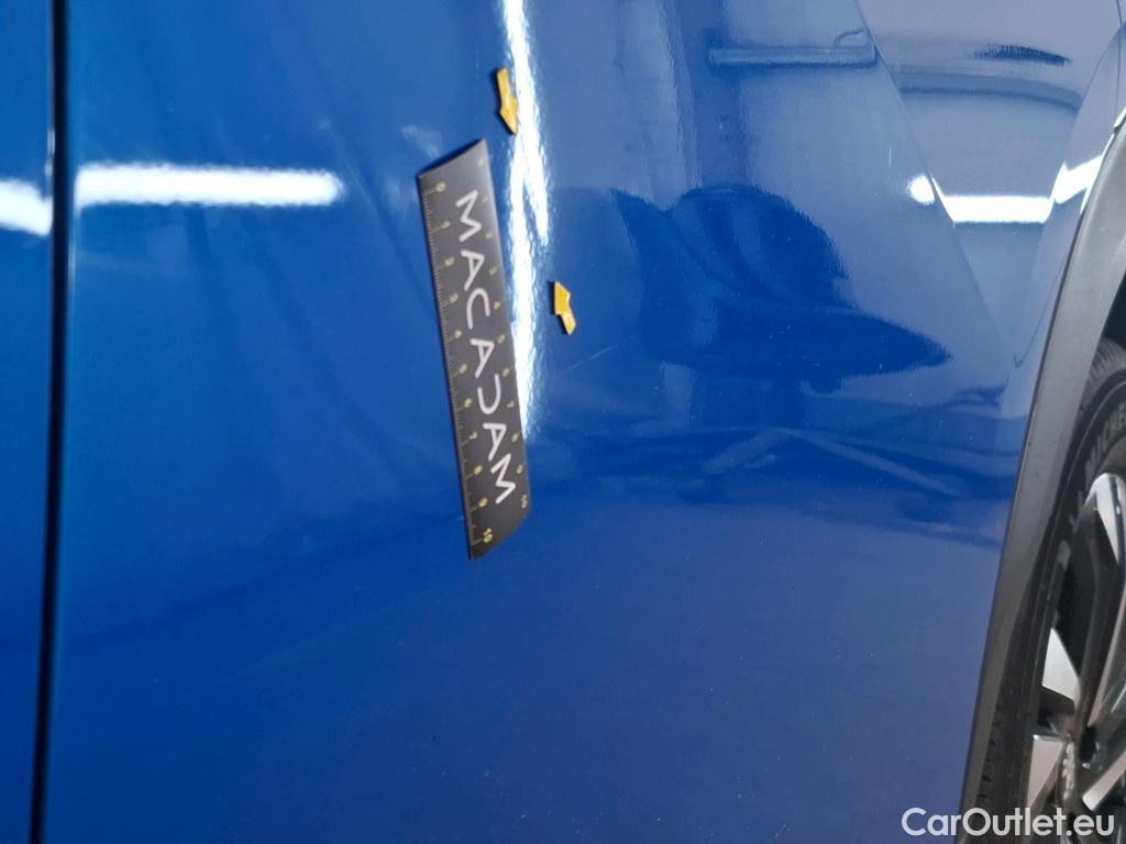  Peugeot  2008  Allure Business 1.5 HDi 110CV BVM6 E6d #31