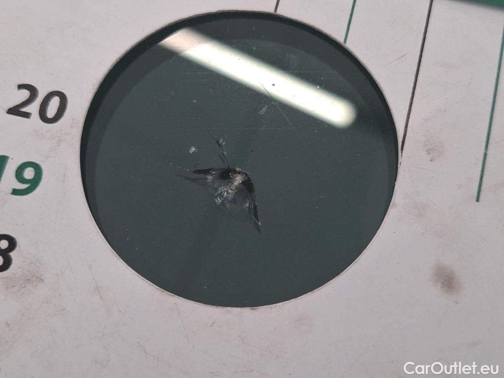  Volkswagen  T-ROC VOLKSWAGEN  / 2017 / 5P / SUV 2.0 TDI 150 LOUNGE BUSINESS DSG7 #2