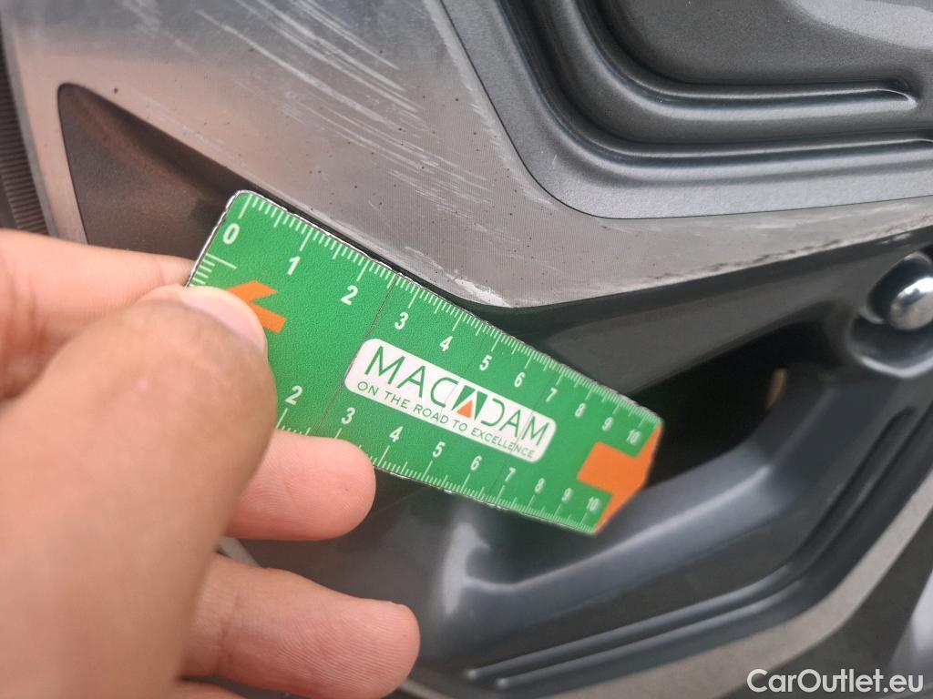  Hyundai  Konna Kona Intuitive Hybrid 2WD 1.6 GDI 140CV BVA6 E6d #4