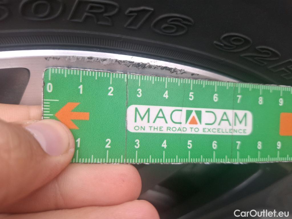  Hyundai  Konna Kona Intuitive Hybrid 2WD 1.6 GDI 140CV BVA6 E6d #7